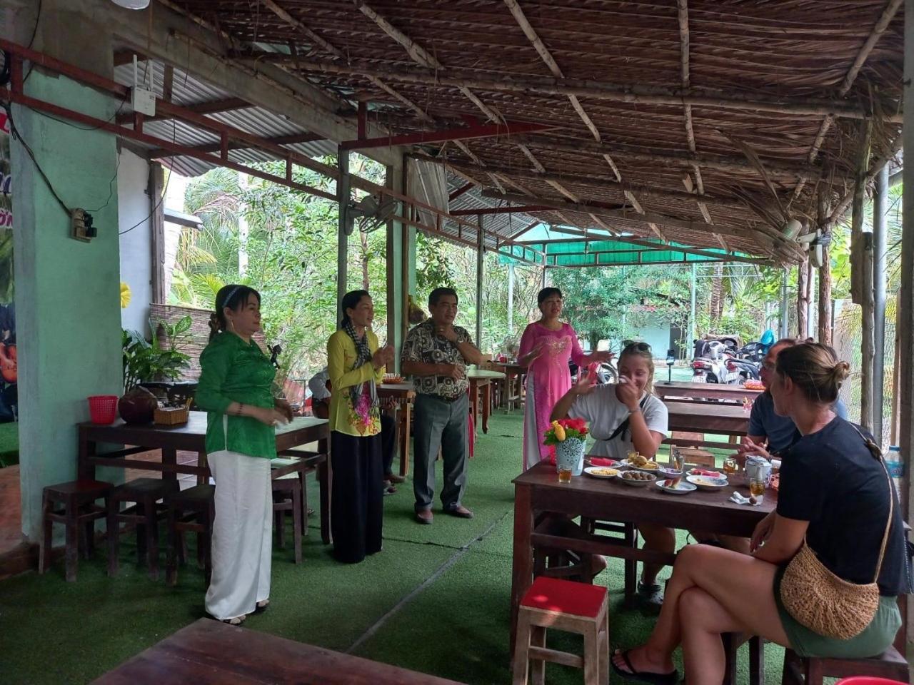 Mecong Homestay Ben Tre Екстер'єр фото